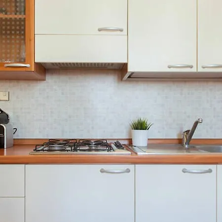 דירה Antiche Colonne